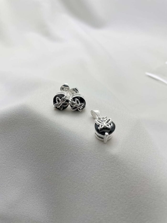 Conjunto  Cubic negro c/mariposa