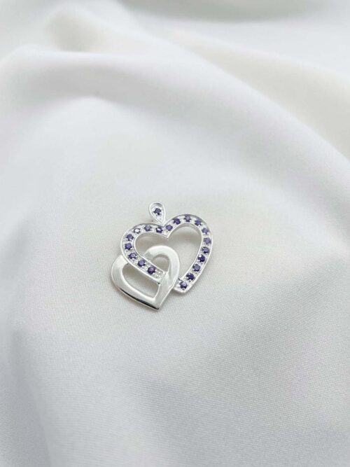 Dije Doble corazón c/cub lila